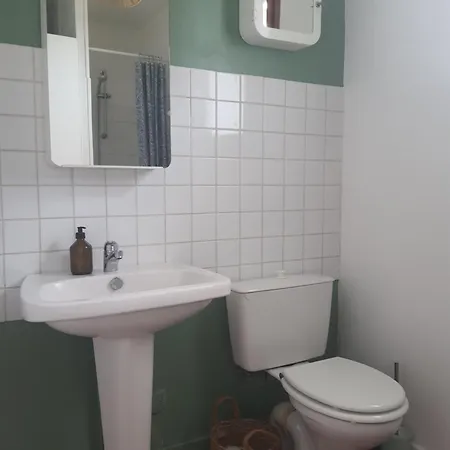 La Maison Nasona Homestay *